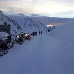 Apartment Pres Des Thermes De Bagneres De Bigorre, Loft 3 Etoiles, Colore Et Ensoleille