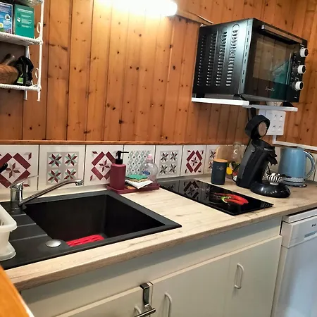 Pres Des Thermes De Bagneres De Bigorre, Loft 3 Etoiles, Colore Et Baigne De Lumiere *