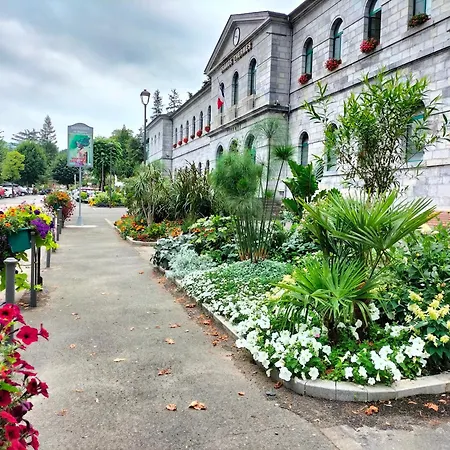 La Roseraie, Loft 3 Etoiles, Calme Et Ensoleille Au Pied Des Pyrenees