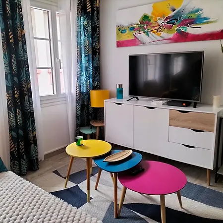 Pres Des Thermes De Bagneres De Bigorre, Loft 3 Etoiles, Colore Et Baigne De Lumiere Daire Bagnères-de-Bigorre