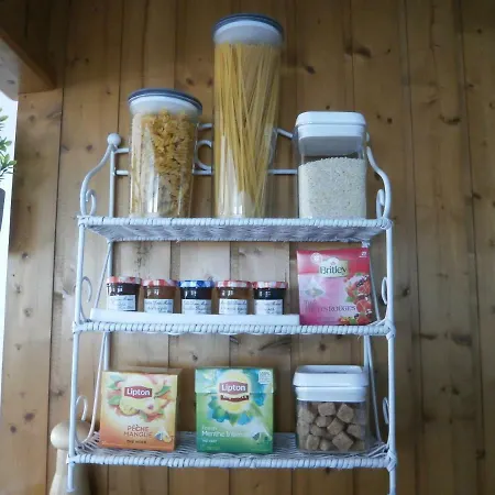 La Roseraie, Loft 3 Etoiles, Calme Et Ensoleille Au Pied Des Pyrenees