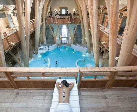 Pres Des Thermes De Bagneres De Bigorre, Loft 3 Etoiles, Colore Et Baigne De Lumiere * Bagnères-de-Bigorre