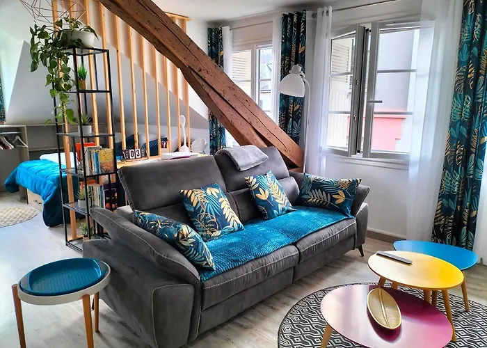 La Roseraie, Loft 3 Etoiles, Calme Et Ensoleille Au Pied Des Pyrenees