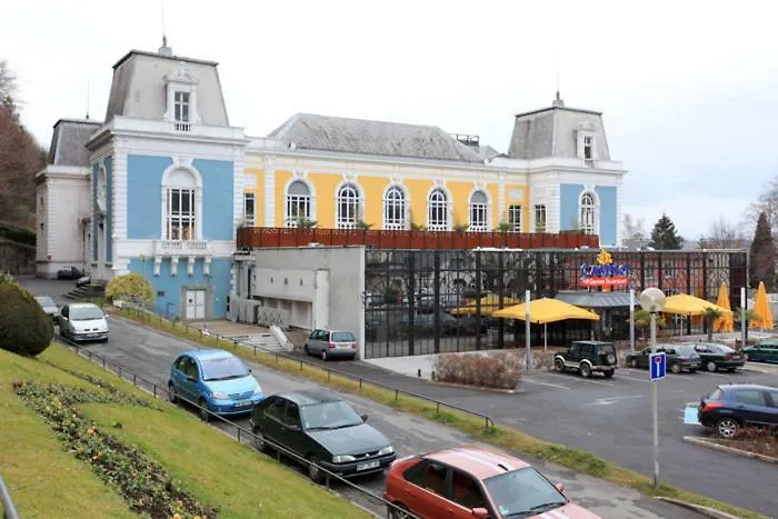 Pres Des Thermes De Bagneres De Bigorre, Loft 3 Etoiles, Colore Et Ensoleille Апартаменты